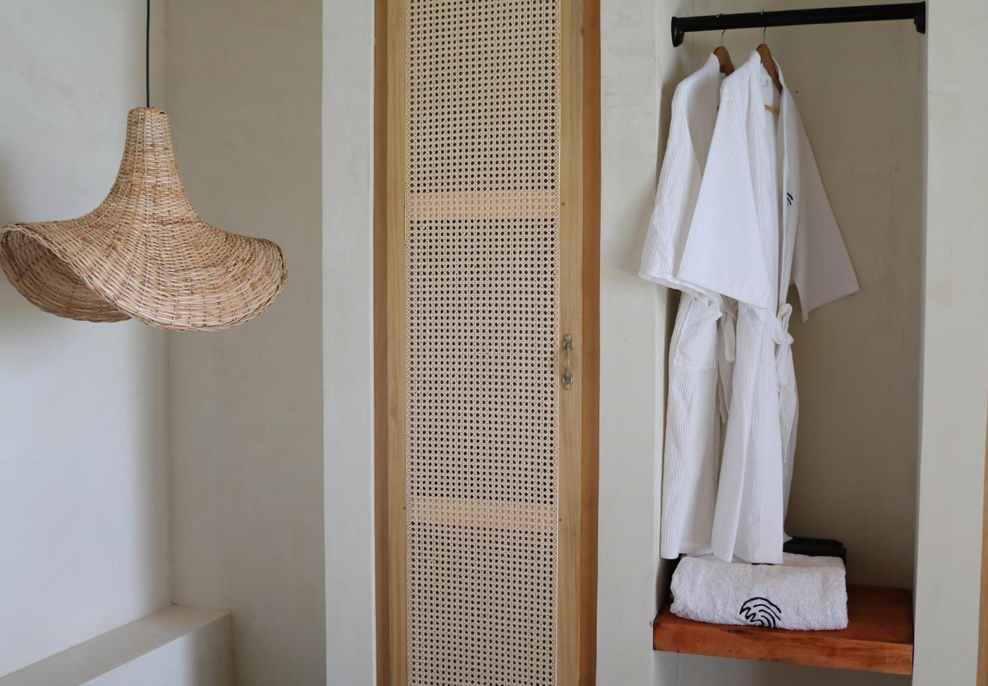 Swell Shacks Hotel มาตารา ภายนอก รูปภาพ