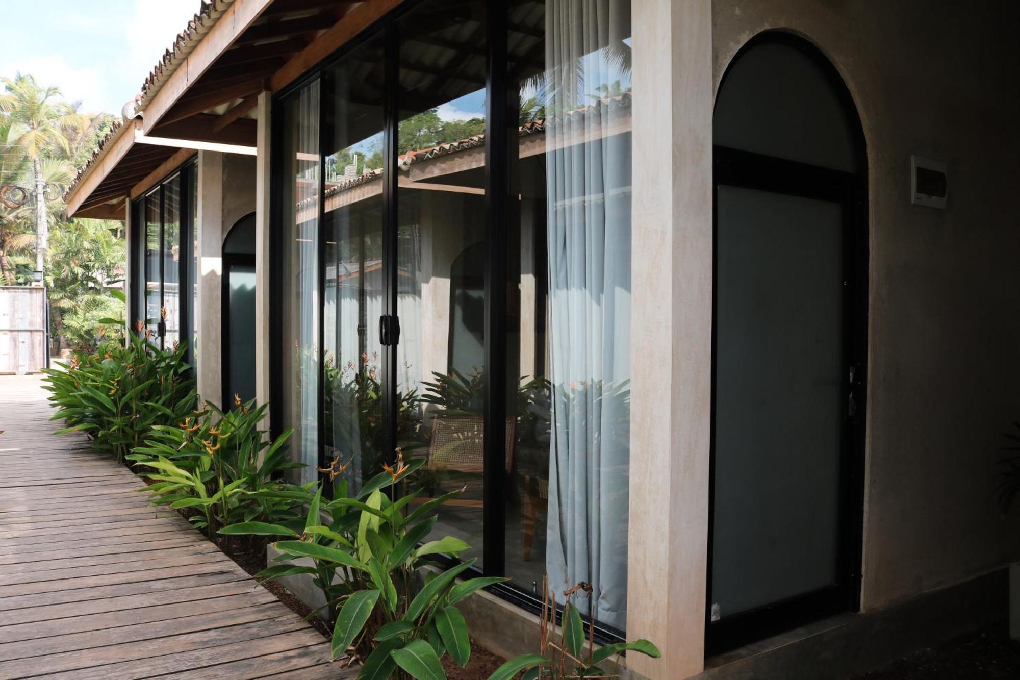Swell Shacks Hotel มาตารา ภายนอก รูปภาพ